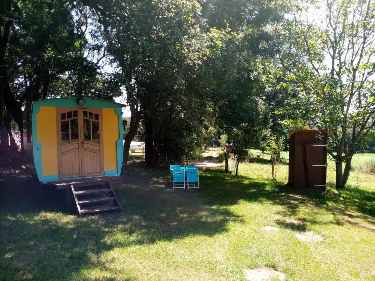 Camping La Bergerie Hotel La Chapelle-Achard Luaran gambar